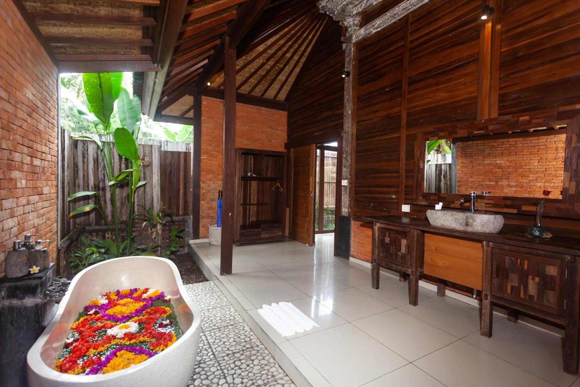 Ubud Luwih Nature Retreat Exterior foto